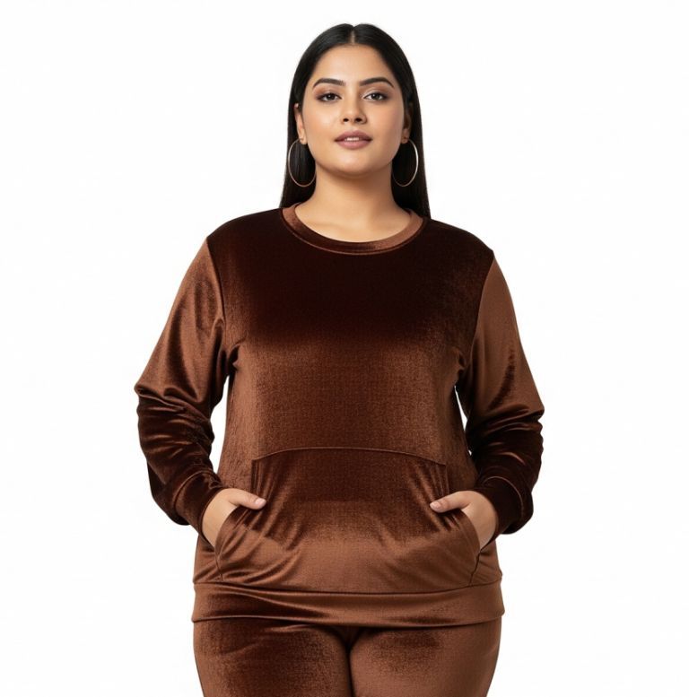 Women’s Velvet Round Neck Sweatshirt Brown